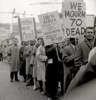 Il Massacro di Sharpeville: Un Incidente che Ha Scosso la Coscienza del Mondo